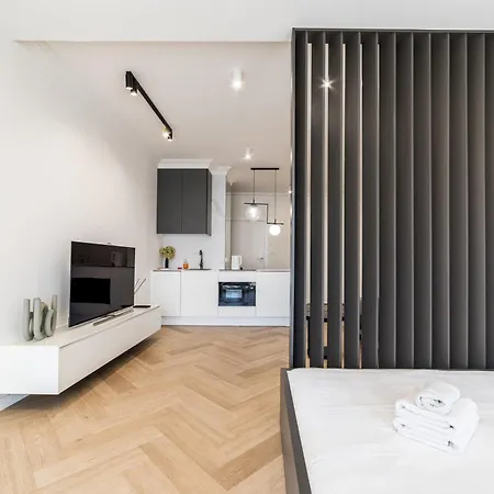 Rynek Jezycki Modern By Bookinghost Apartment